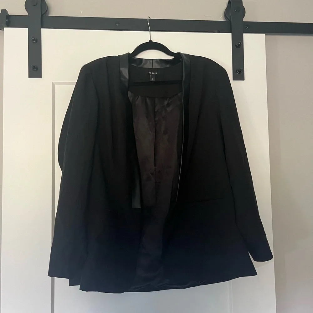 Torrid Size 2 Blazer